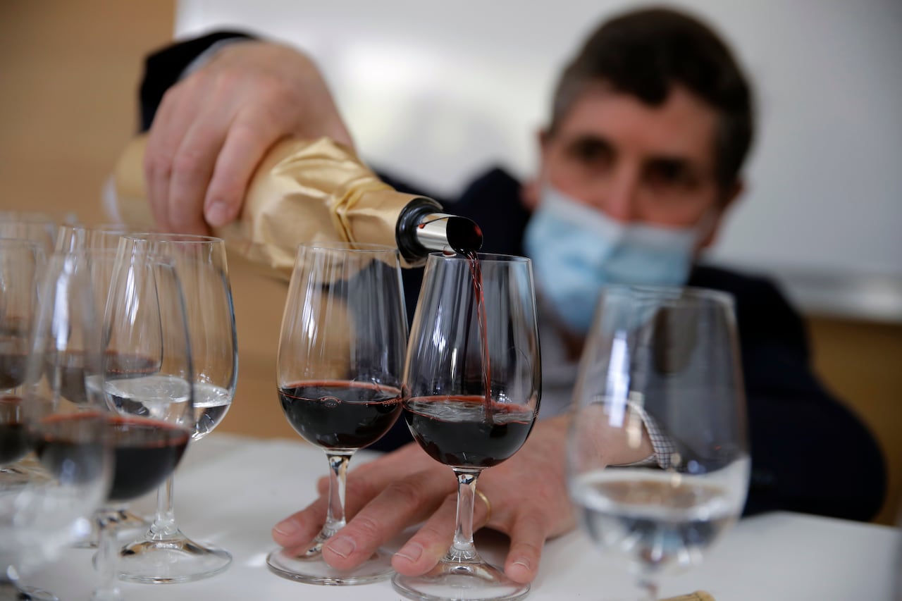 Cata de vino en el espacio