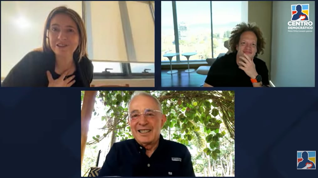 Paloma Valencia, Álvaro Uribe y Andrés Bilbao hablan de emprendimiento y educación.