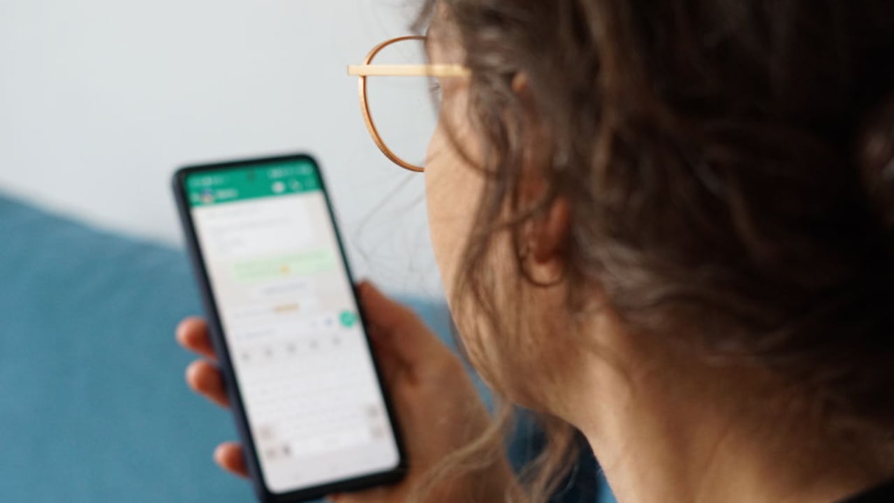 WhatsApp alista nueva función que permite eliminar las notificaciones innecesarias de los grupos