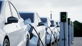 Colombia se ubica por debajo de Brasil, México y Chile en la lista de países con más electrolineras instaladas, pero es de los últimos en el ránking según el porcentaje por cada 100 vehículos eléctricos en circulación.