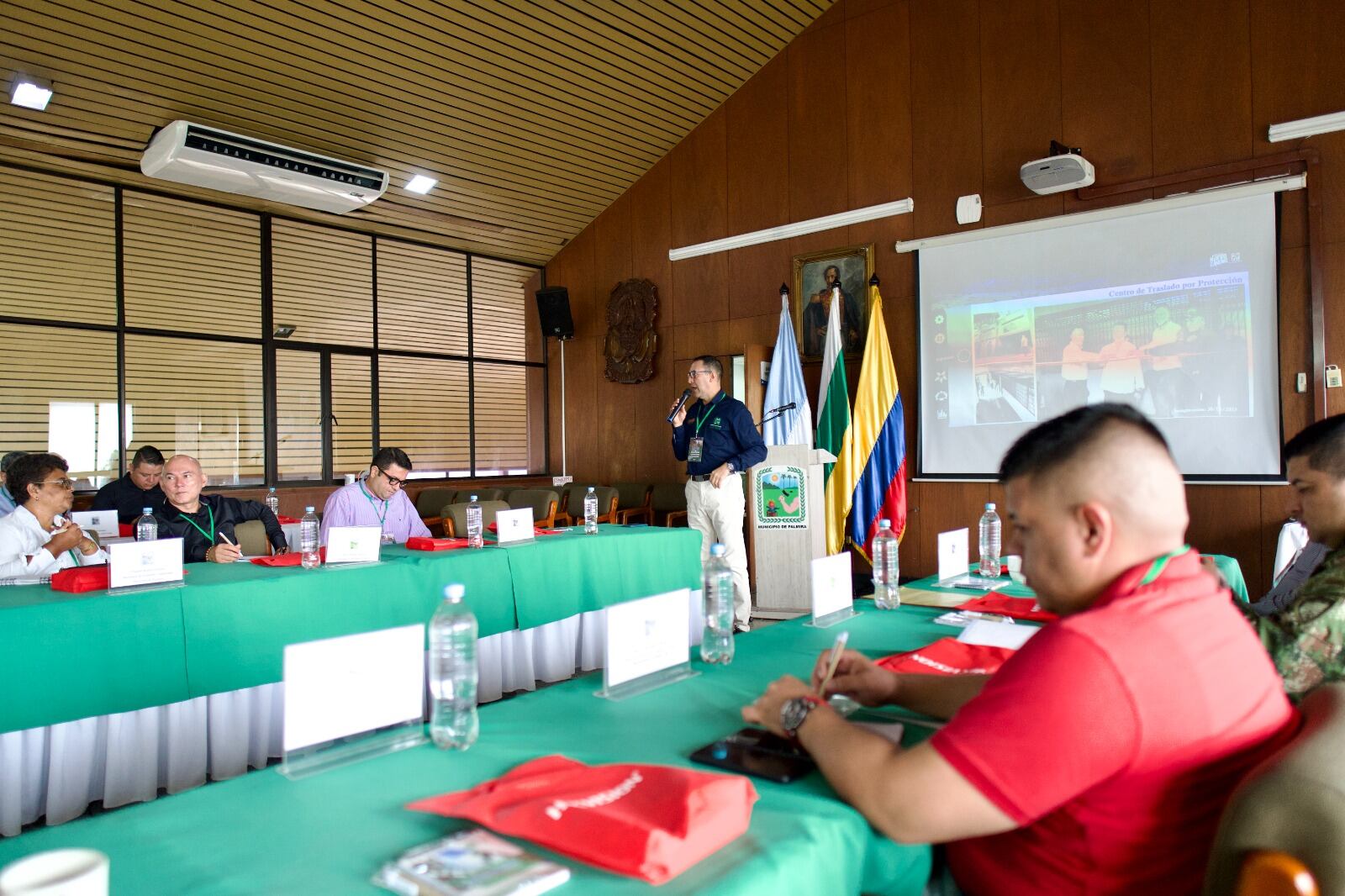 Primer encuentro de secretarios de seguridad del Valle