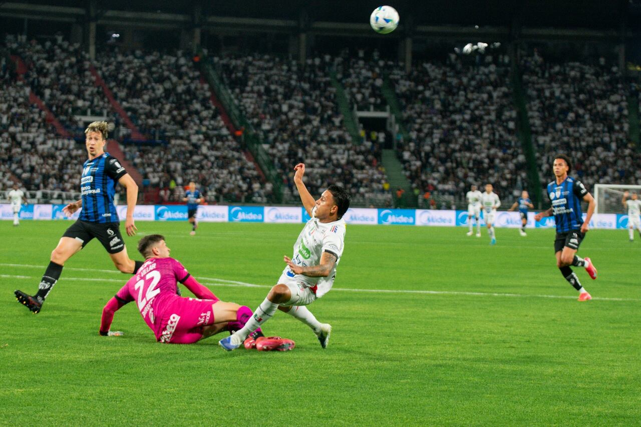 Miles de almas asistieron al Palogrande de Manizales para ver a Once Caldas contra Independiente del Valle.