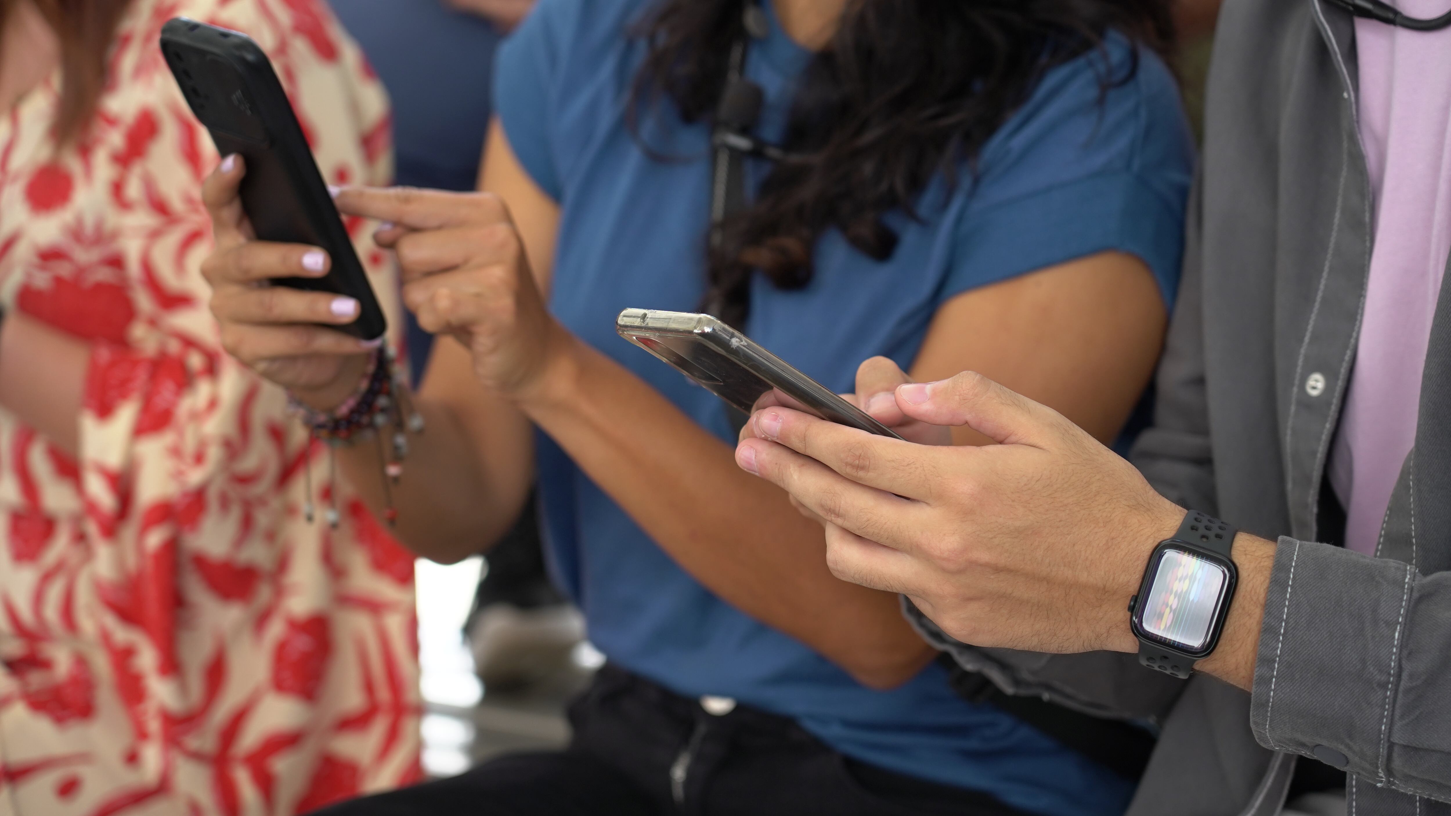 Es indispensable que los usuarios tengan la aplicación de WhatsApp.