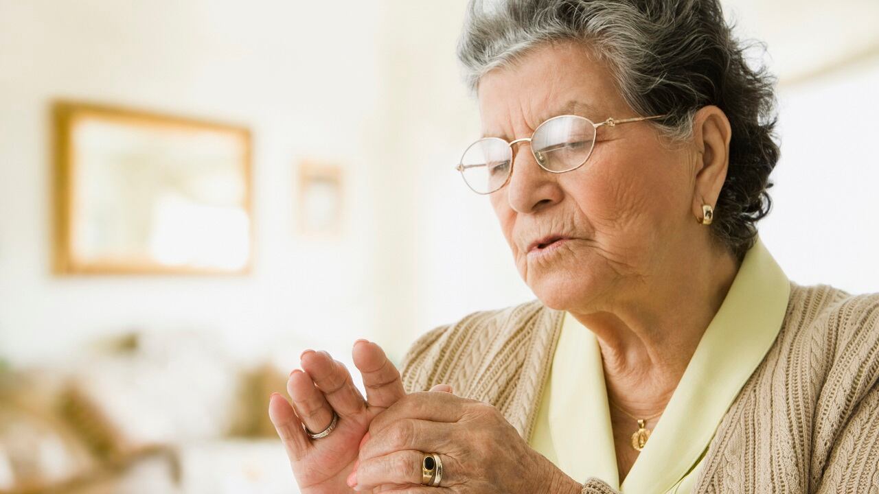 La artritis es una enfermedad que se presenta con cierta frecuencia a medida que las personas envejecen.
