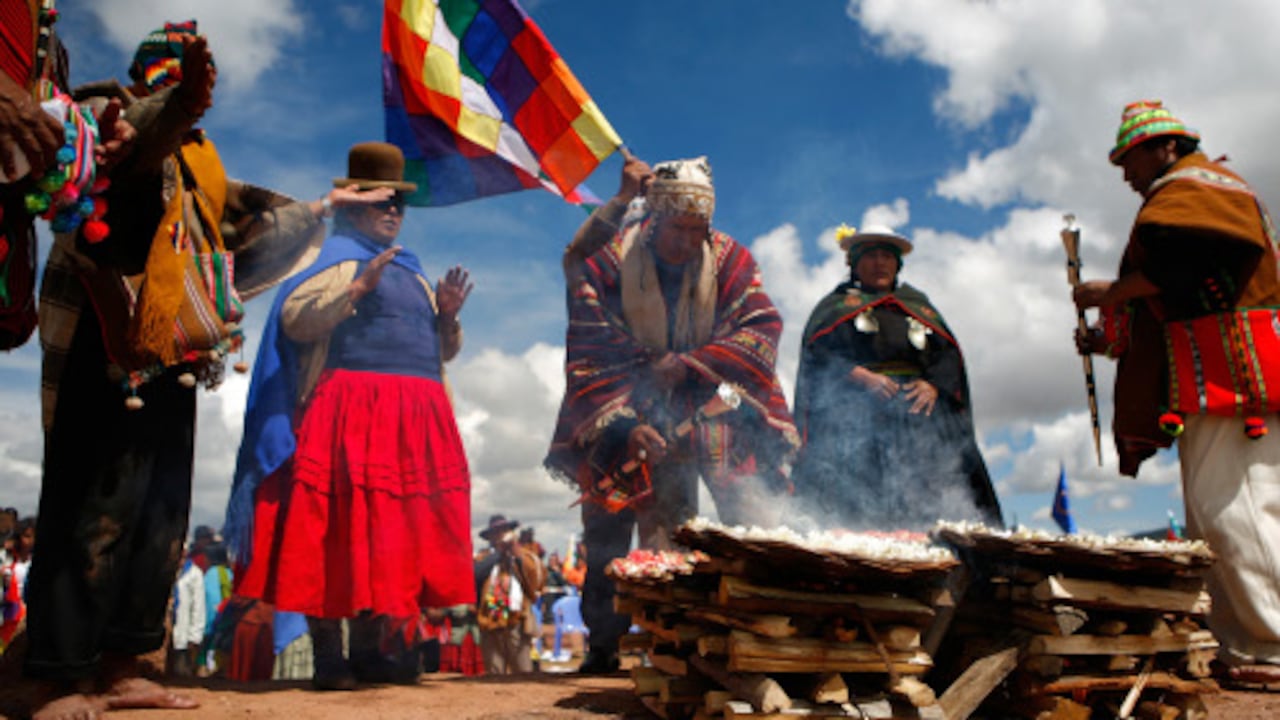 Indígenas en Ecuador.