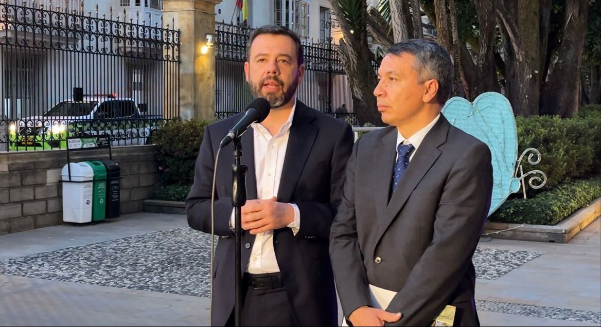 Galán sostuvo la primera reunión con el presidente Petro.