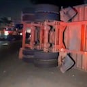 Tractomula volcada en Cartagena