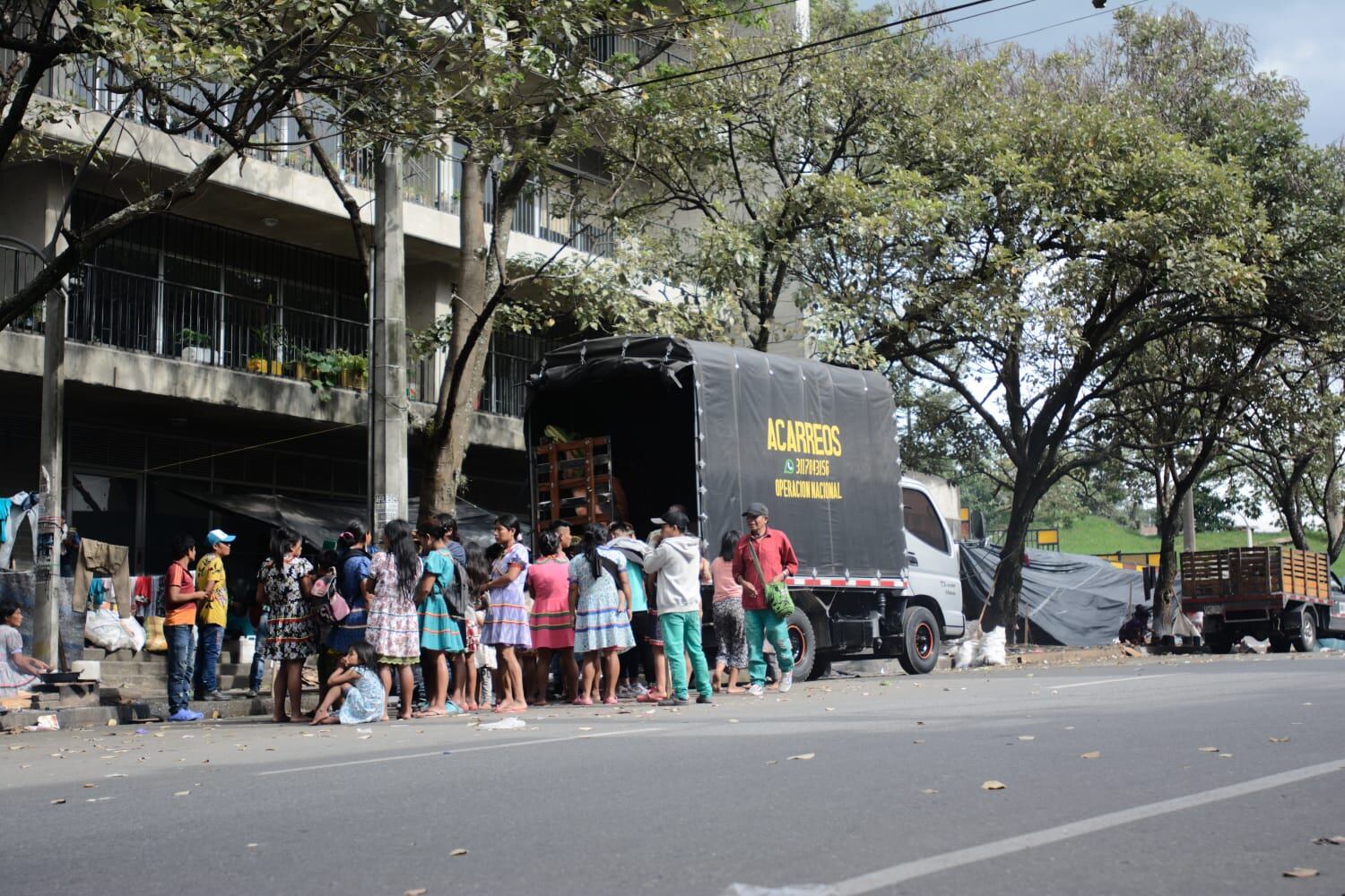 Más de 800 indígenas emberá katío que estaban en Medellín regresarán a Chocó