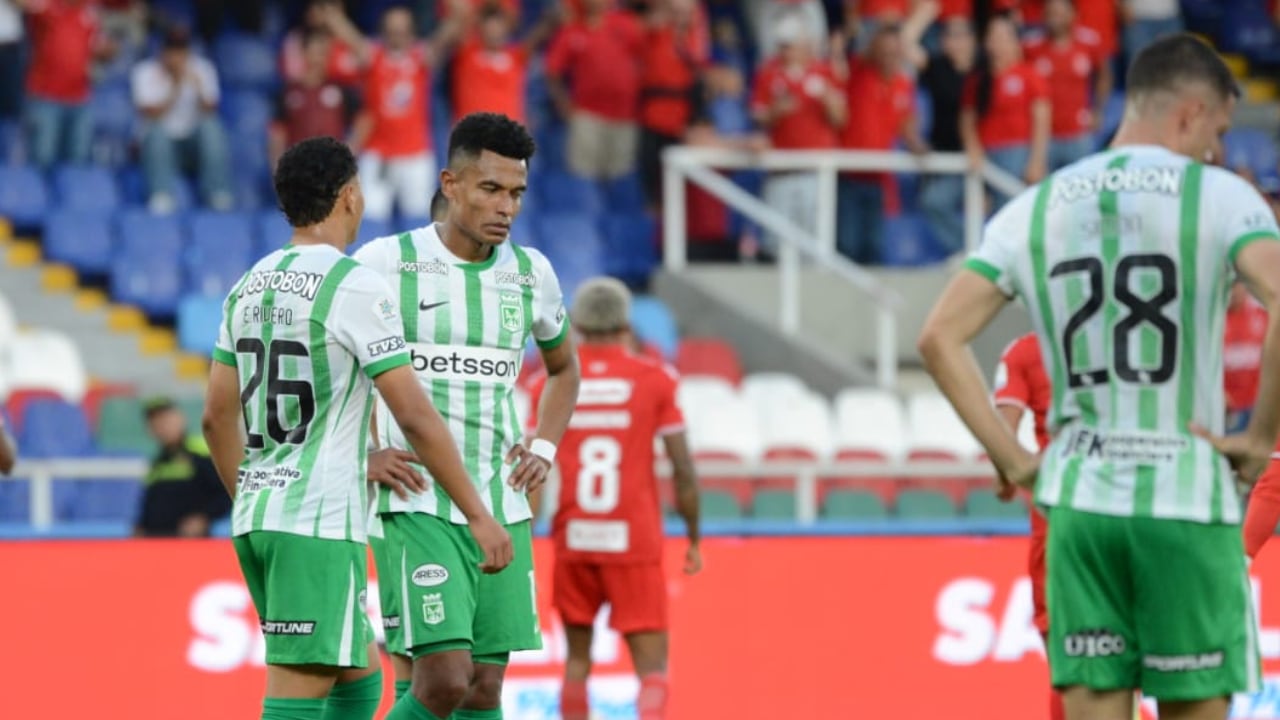 Hay movimiento en las oficinas de Atlético Nacional, tras la eliminación.