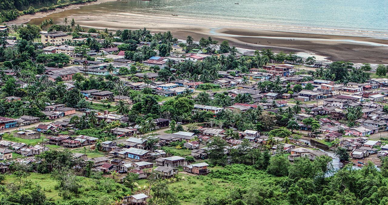 Bahía Solano es uno de los centros de acopio de cocaína más grandes de Colombia. Delincuentes se pelean la plaza para delinquir.