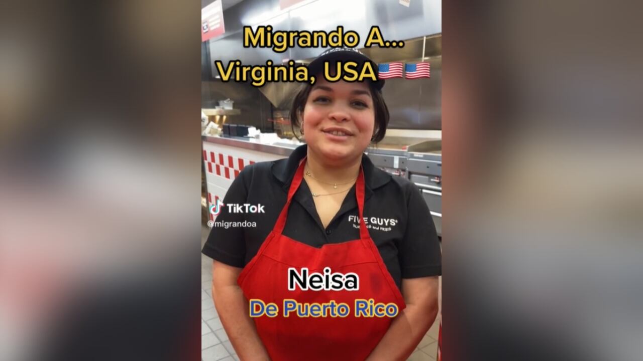 La mujer resaltó que lleva más de dos años viviendo en Estados Unidos y ya es jefe en un restaurante.