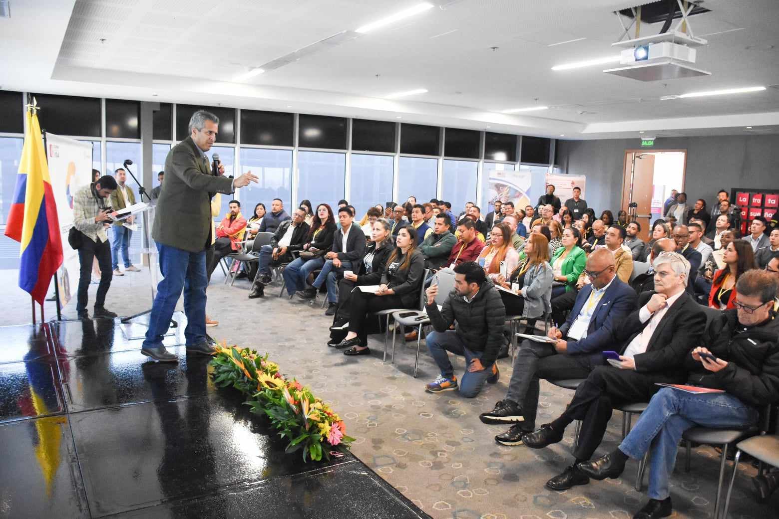 Ministro Luis Fernando Velasco