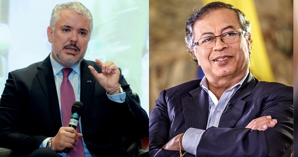 De izquierda a derecha: el expresidente Iván Duque y el jefe de Estado, Gustavo Petro.