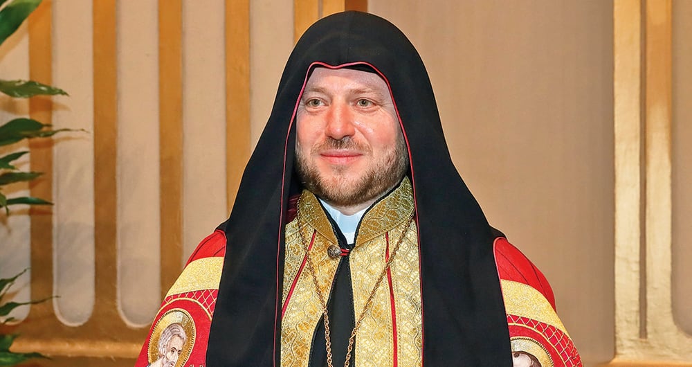 MYKOLA BYCHOK Obispo de Melbourne