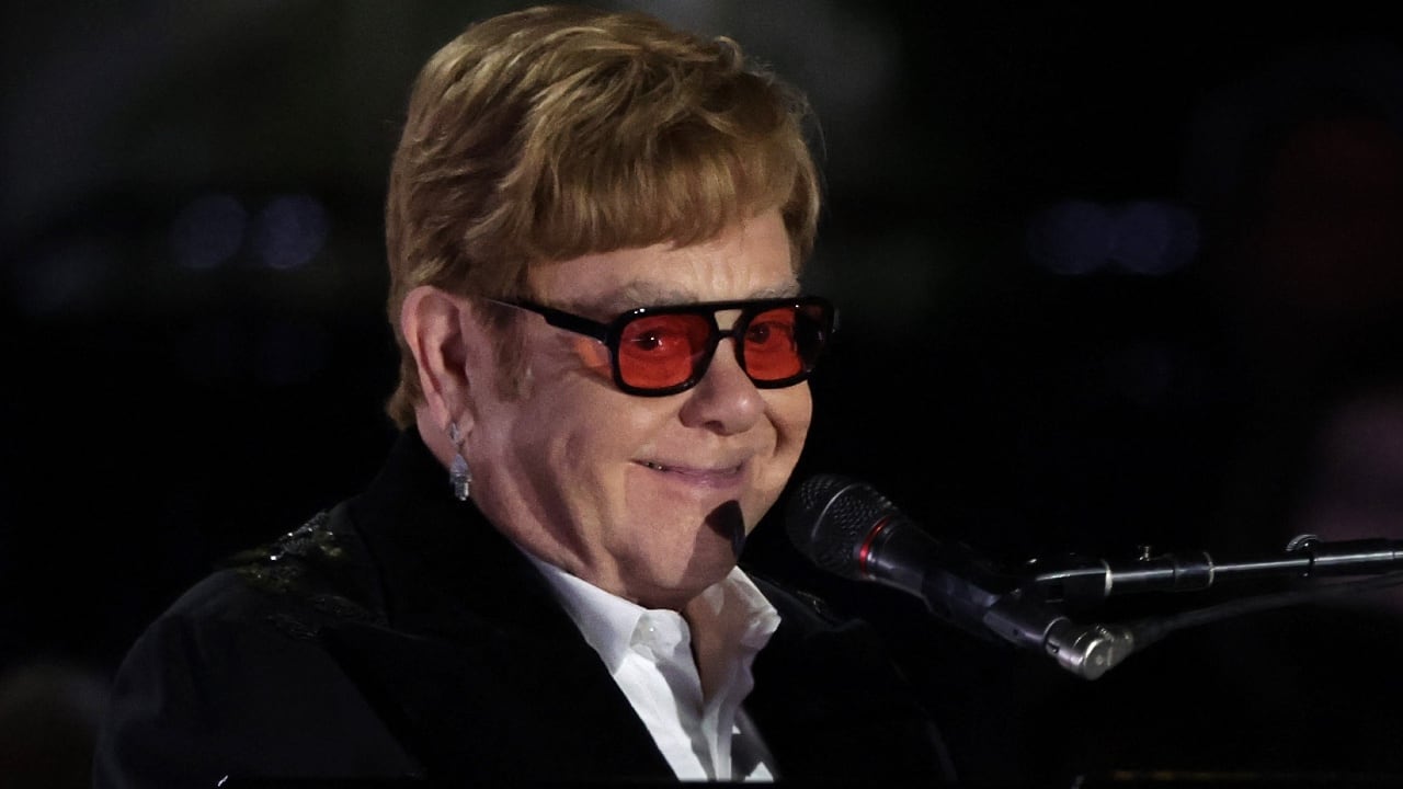 Elton John habló del problema de salud que atraviesa.