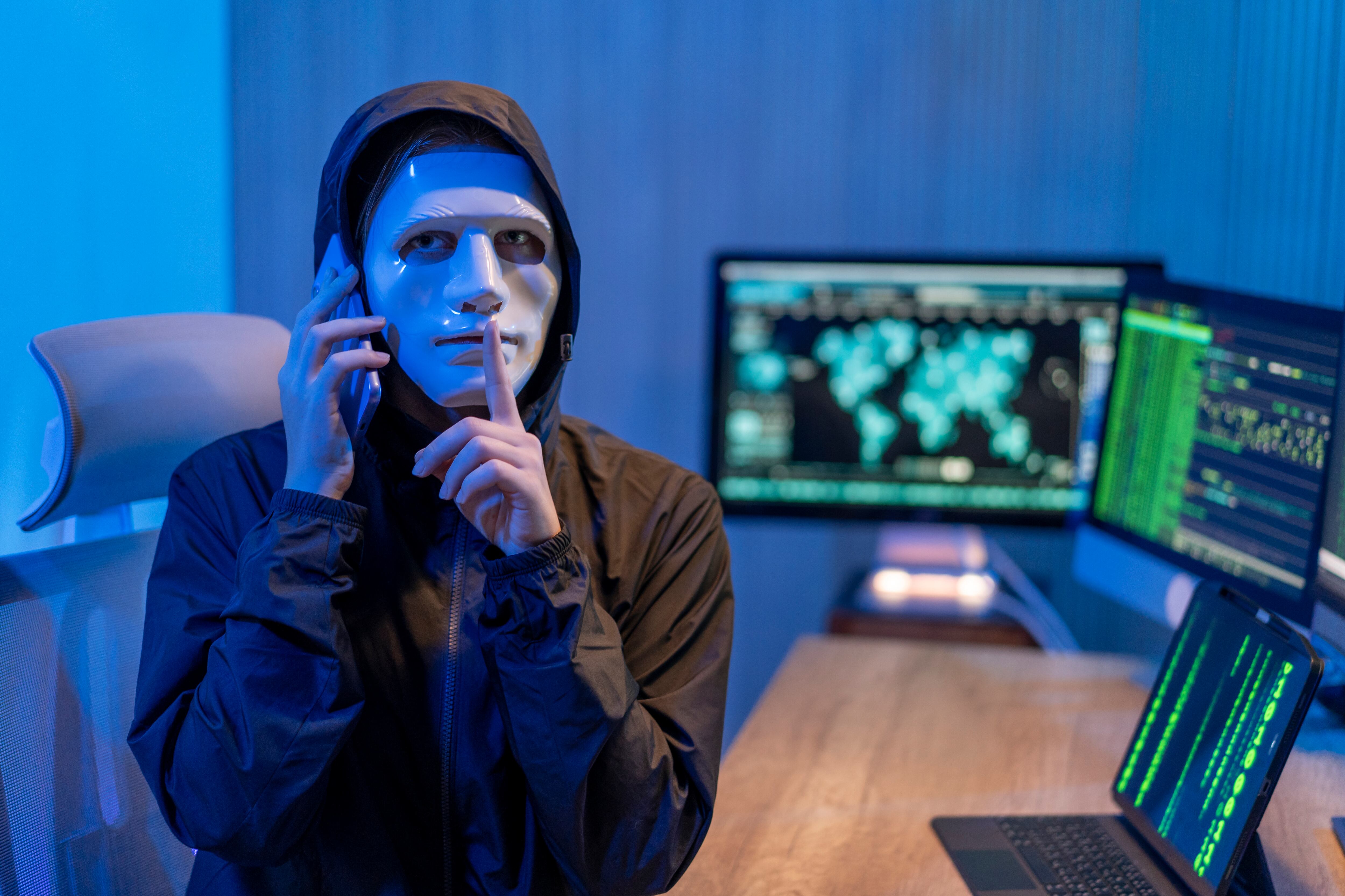 Los hackers están entrenados para estafar a los usuarios mediante sofisticadas modalidades.