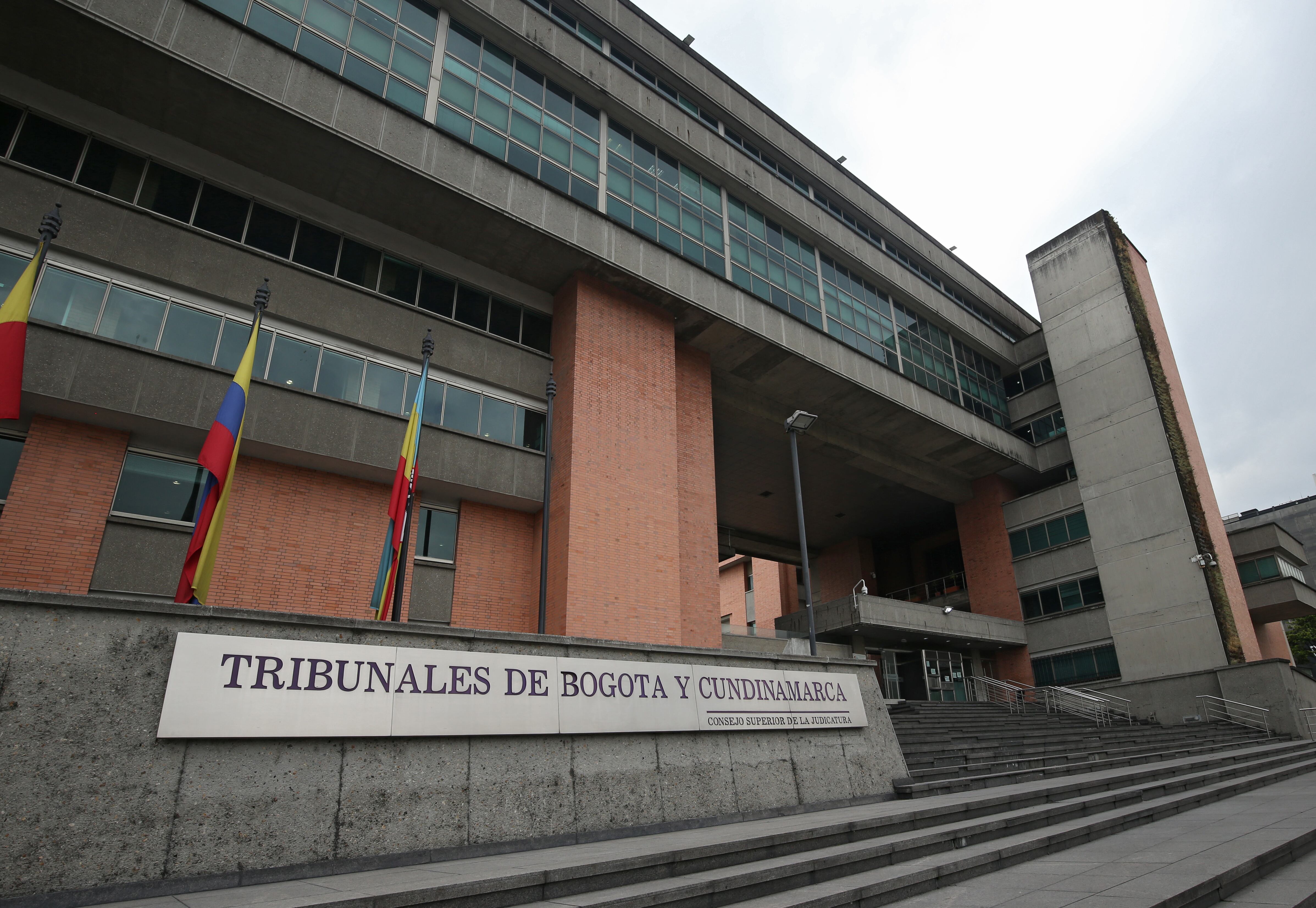 Tribunales de Cundinamarca y Bogotá  D C