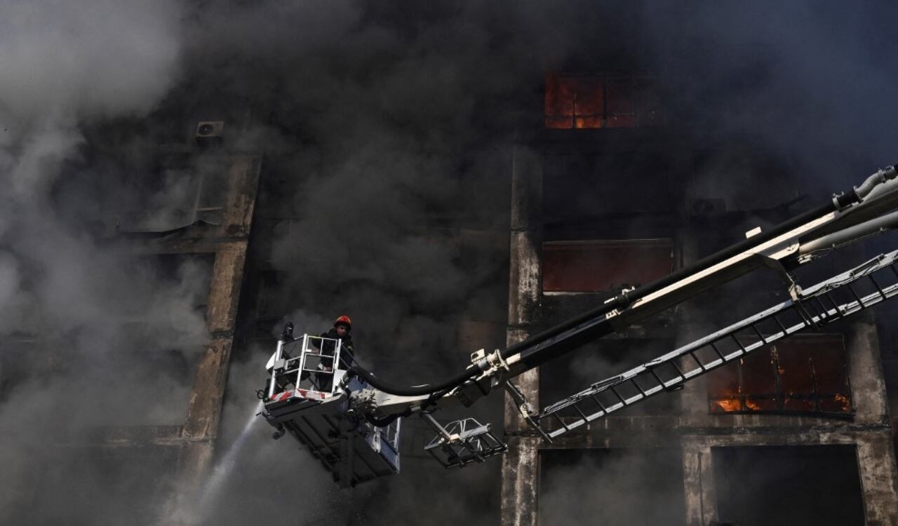 Rusia sigue bombardeando territorio ucraniano y los primeros ministros de estos países europeos viajan a Kiev para mostrar su apoyo