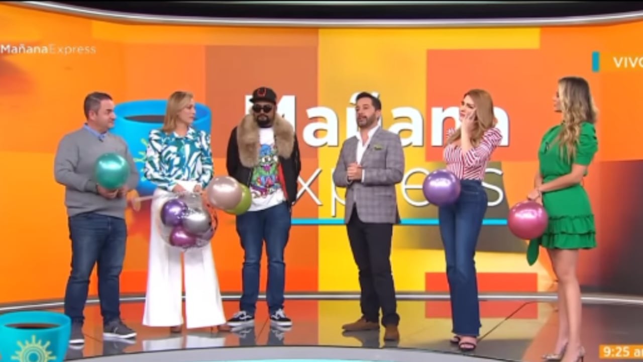 Presentadores de Mañana express.