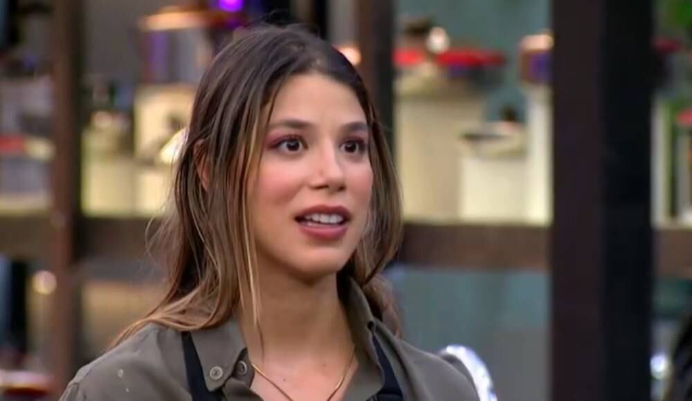 La actriz no supo cómo reaccionar a la trampa que hizo Alejandro Estrada.