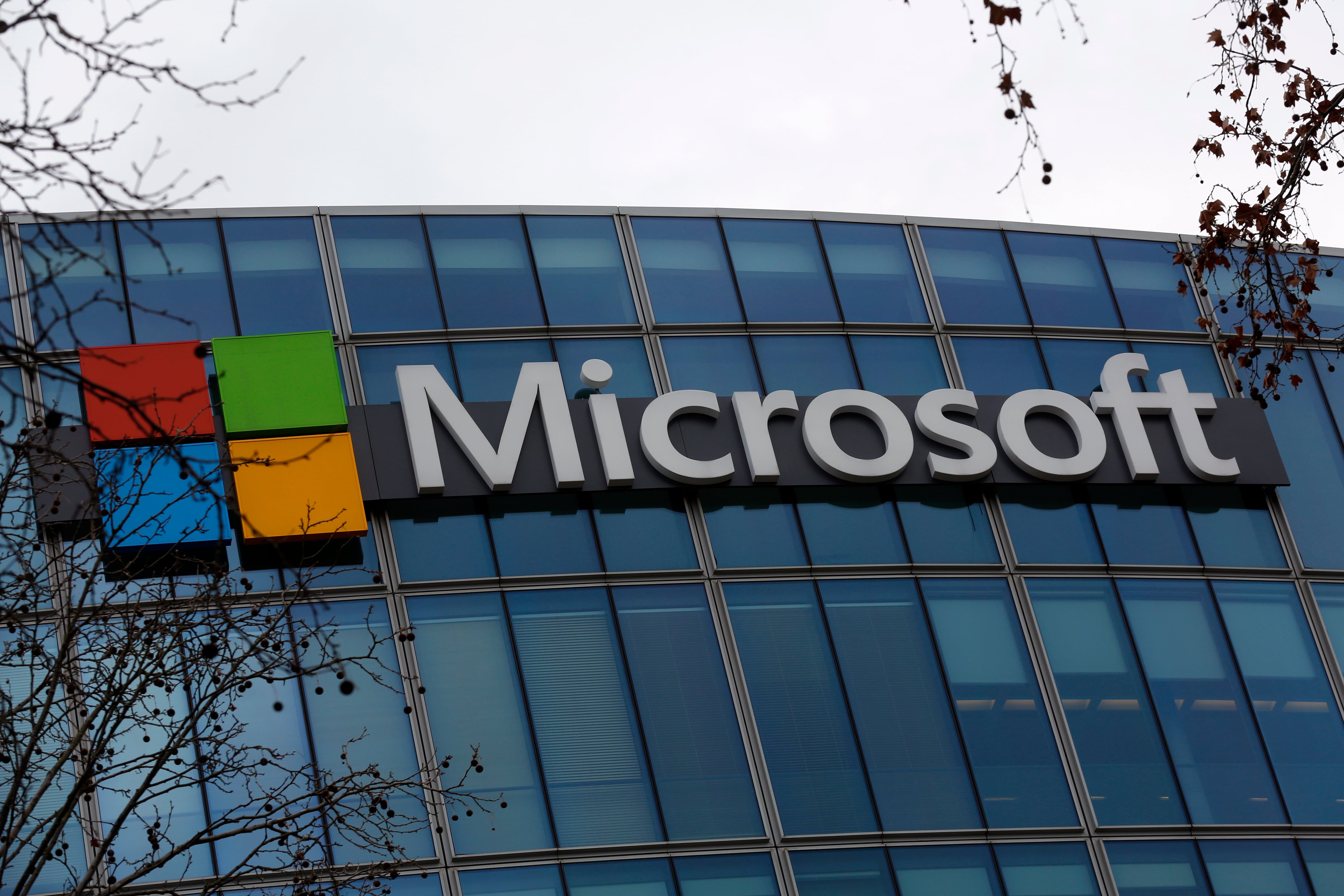Logo de Microsoft. AP Photo/Thibault Camus.