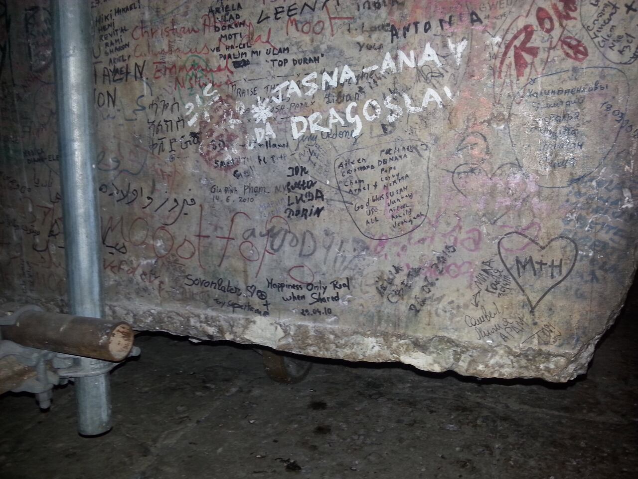 En la Iglesia del Santo Sepulcro de Jerusalén, un equipo formado por historiadores del OeAW se topó accidentalmente con el altar medieval más grande conocido