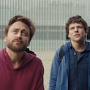 Kieran Culkin y Jesse Eisenberg en A REAL PAIN.