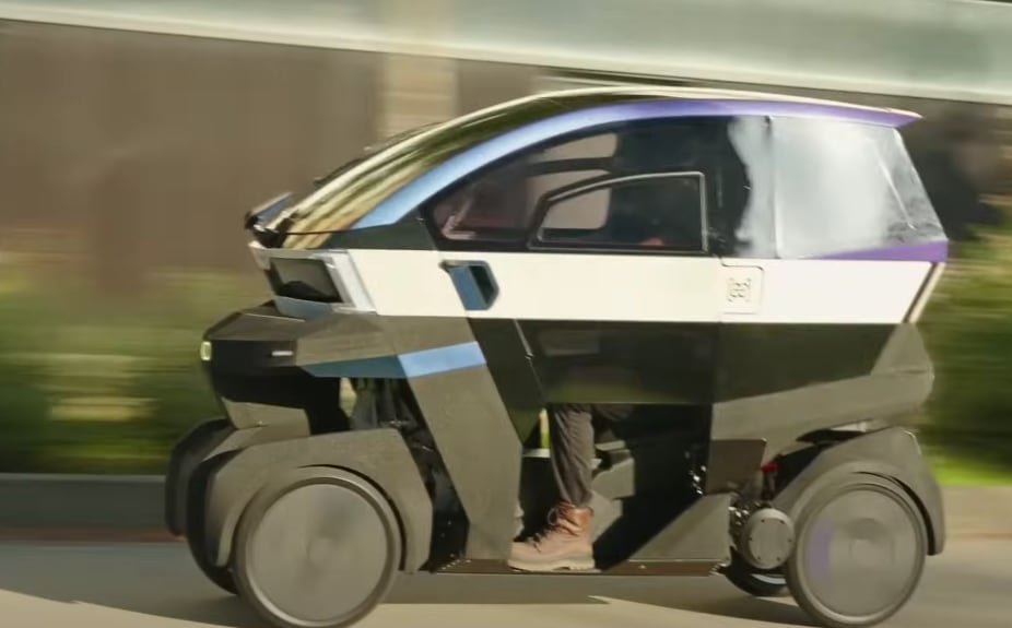 Este vehículo de AEMotion será eléctrico y podrá inclinarse, como una moto, un total de 35grados