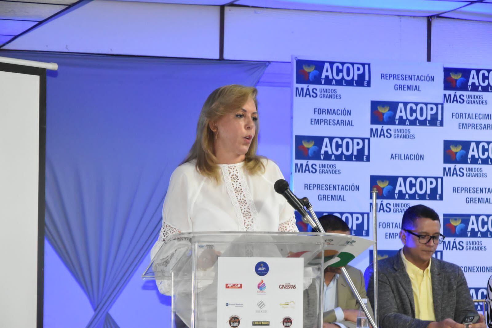 Clara Luz Roldán, gobernadora del Valle del Cauca.