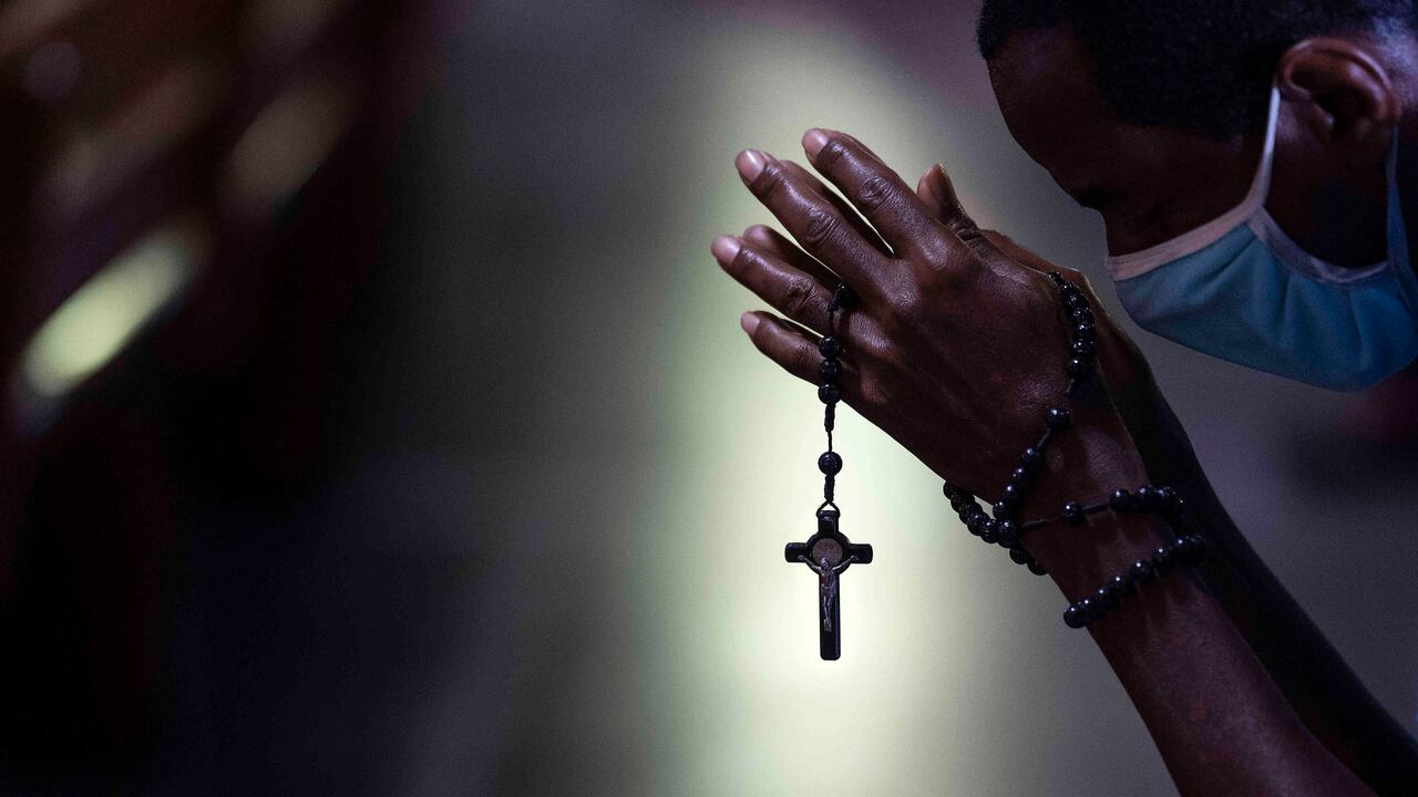 Coronavirus: un médico y una enfermera otras víctimas de la pandemia