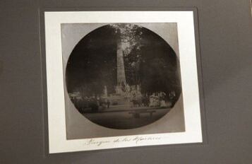 Uno de los 63 registros fotográficos de los festejos de la fiesta centenaria de la Independencia.