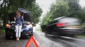 Varias partes del automóvil se pueden ver afectadas debido al agua.
