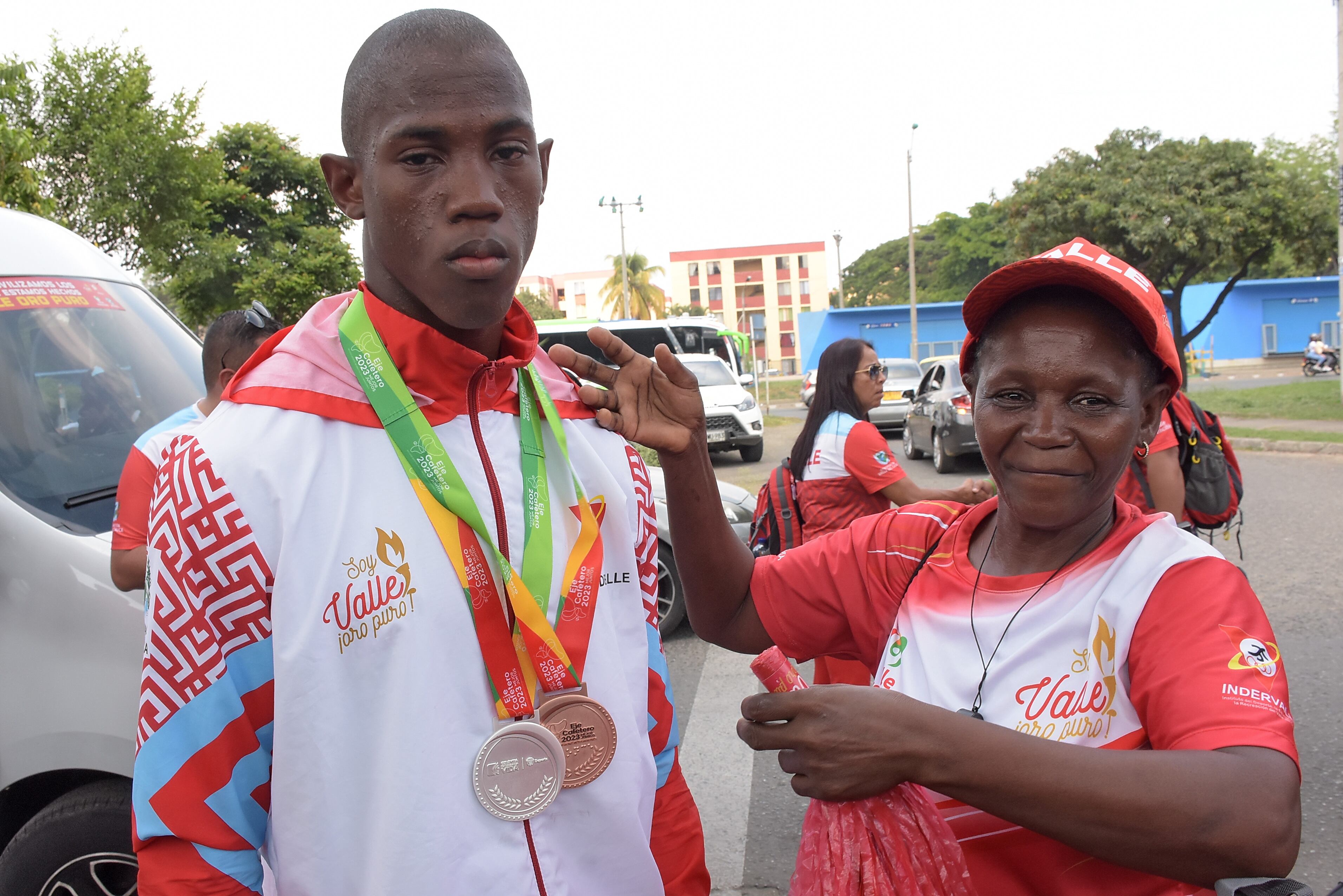 Bienvenida a los atletas paralímpicos del Valle, Campeones de los VI Juegos Paranacionales del Eje Cafetero 2023.