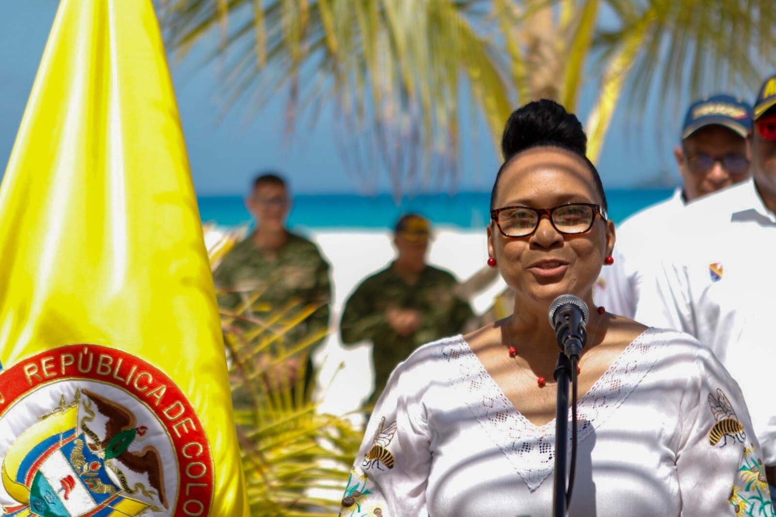 Elizabeth Taylor Jay, viceministra de Asuntos multilaterales, realizó la presentación.