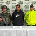 Ospina Vargas fue capturado por servidores de la Sijín y el Ejército Nacional cuando se movilizaba por una vía de la vereda Naranjito, en Amalfi, Antioquia.