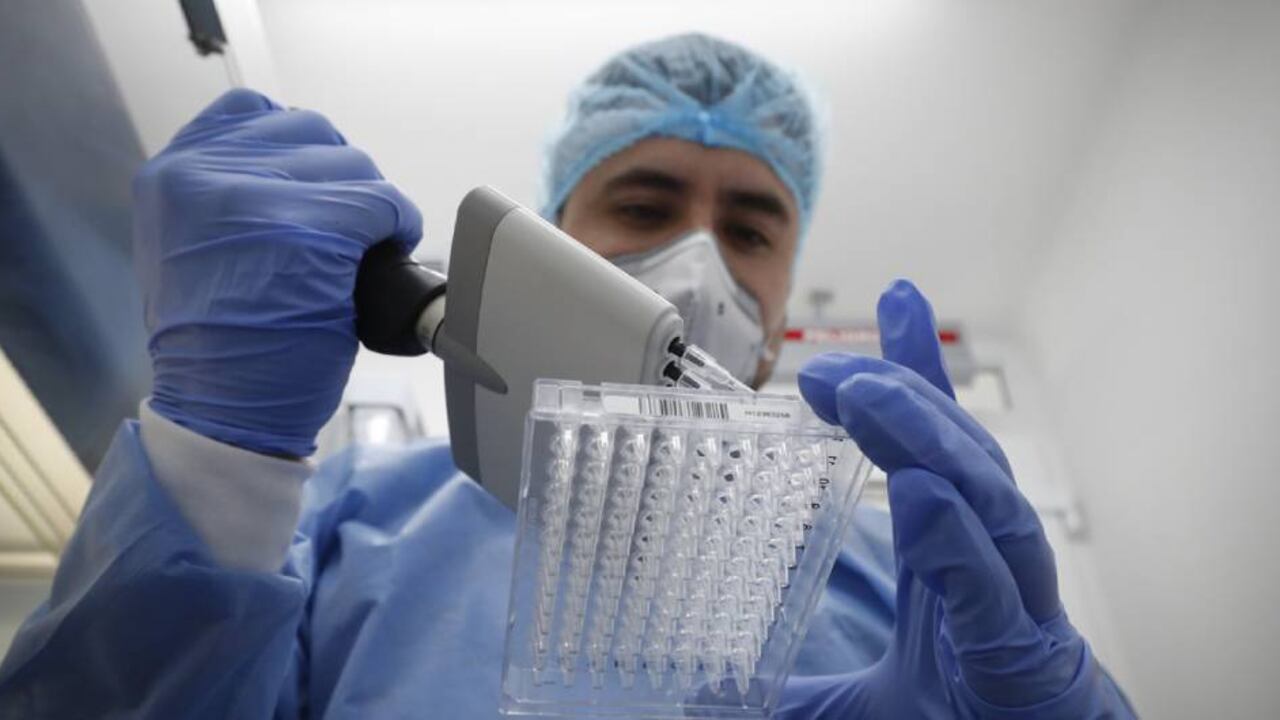 Pruebas de coronavirus en Colombia: lucha de las universidades por los recursos.