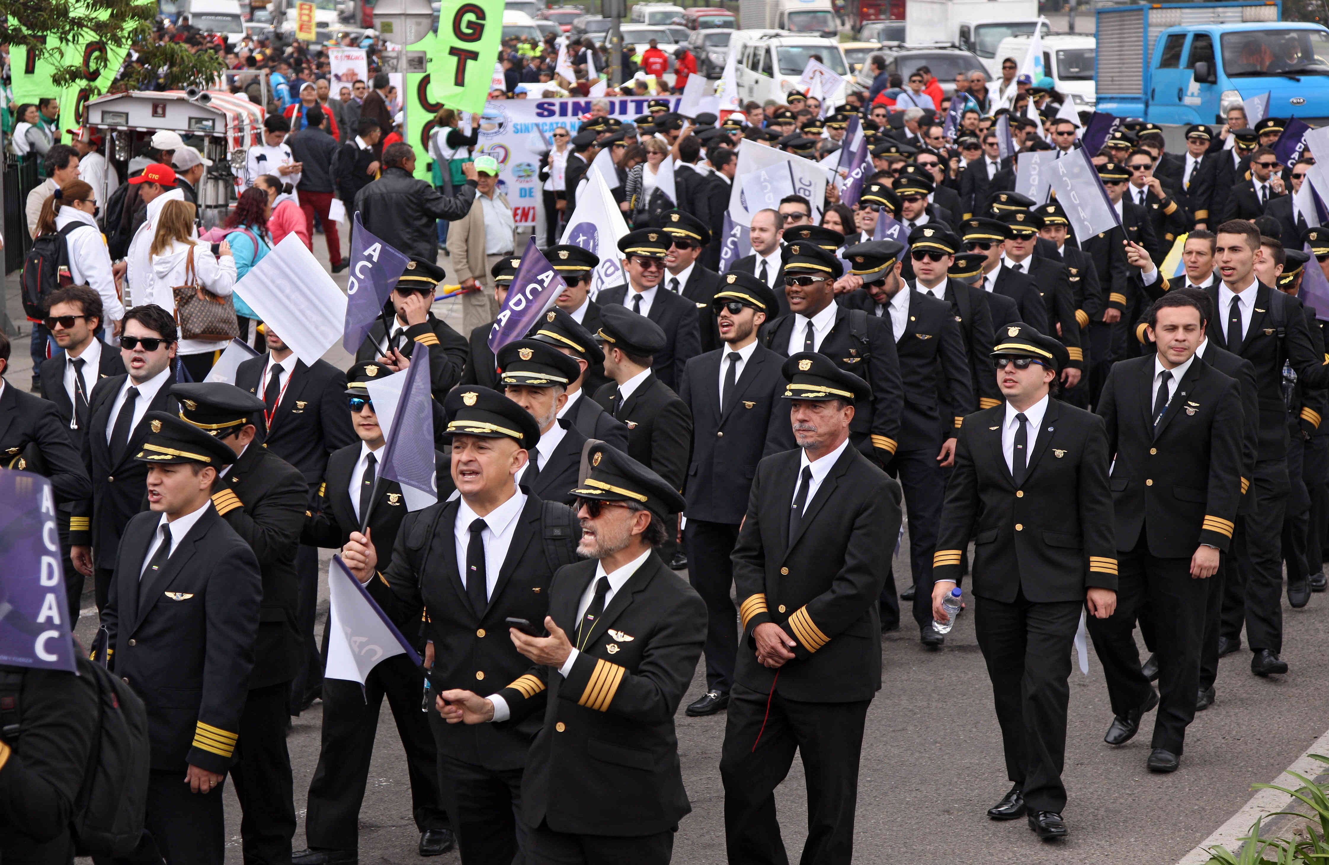 Paro de pilotos de Avianca. Foto: León Darío Peláez