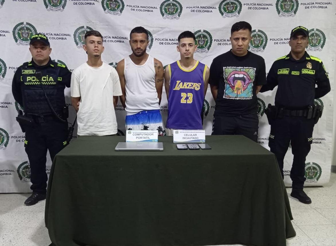 Capturados por robar carros en Barranquilla.