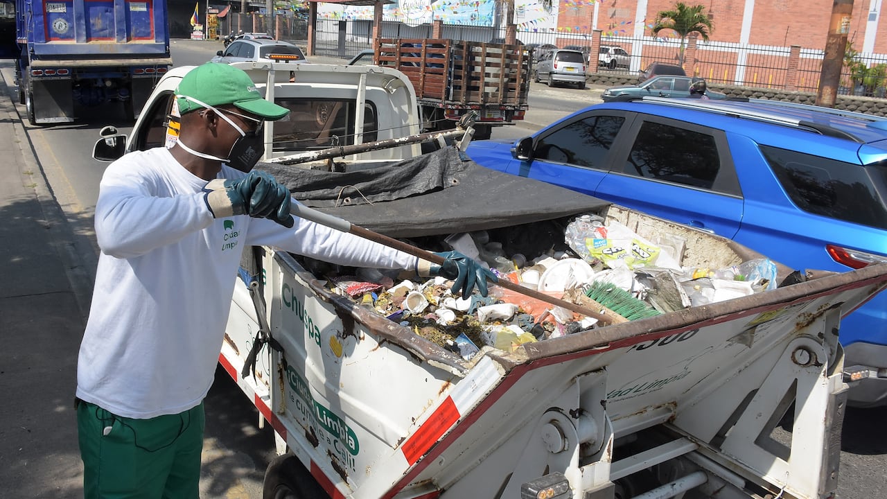 Autoridades buscan evitar posibles prácticas que puedan afectar las condiciones de competencia en el mercado del aseo.