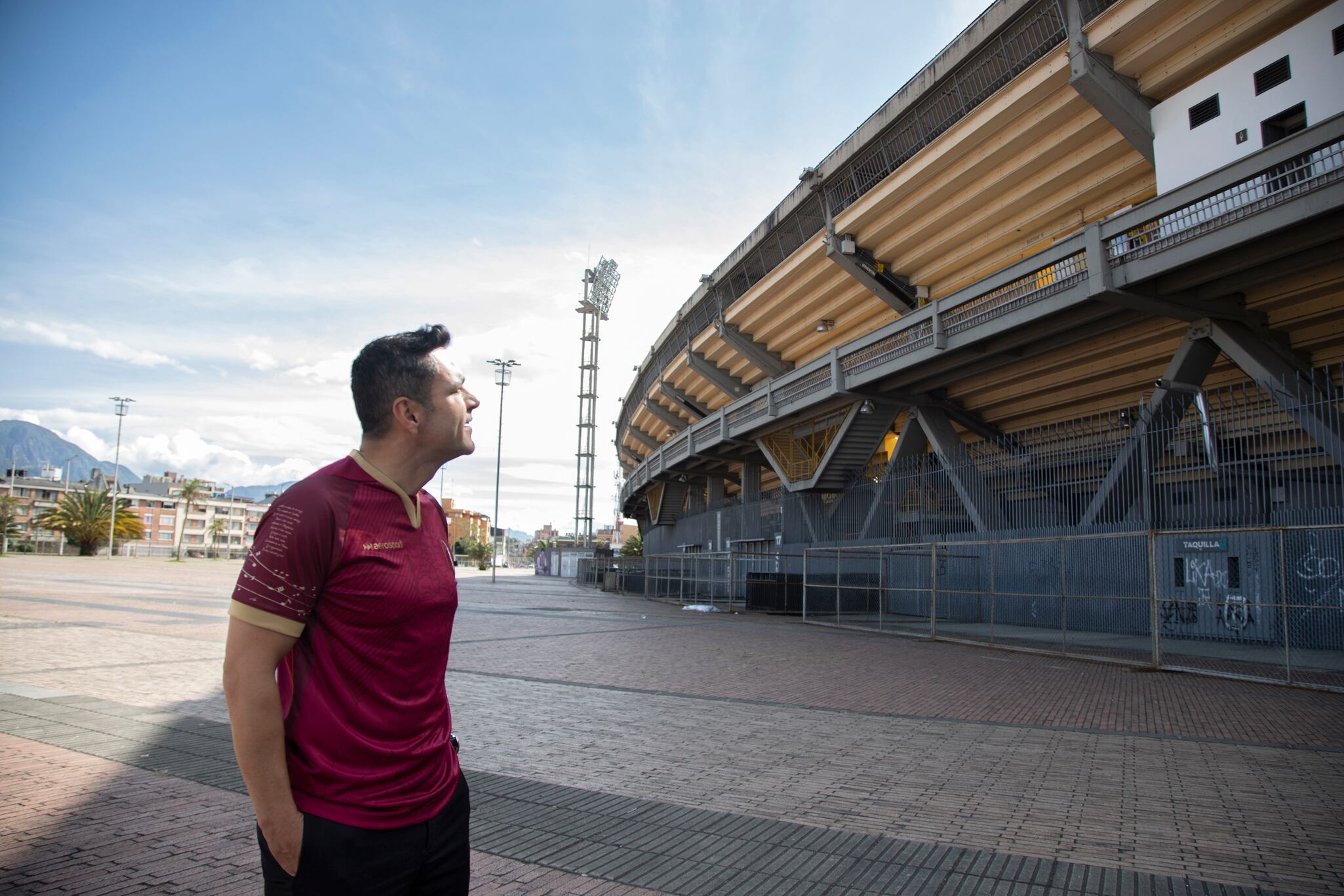 Juan Diego Alvira en el estadio el Campin