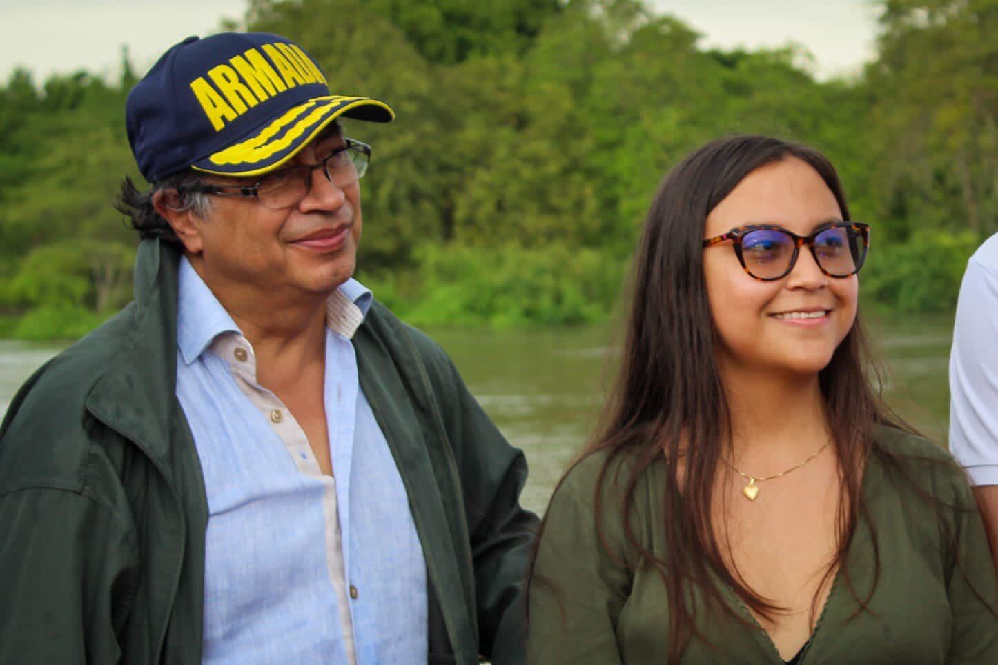 Gabriela Posso y Gustavo Petro. | Foto: Tomada de la cuenta oficial de Twitter de Gabriela Posso