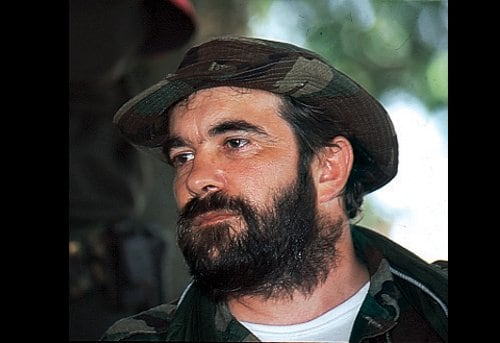 Timochenco recibió entrenamiento militar en varios países de Europa Oriental. A su regreso a Colombia, debido a su conocimiento, preparación militar y política ascendió rápidamente, en el frente 9 de esa organización.