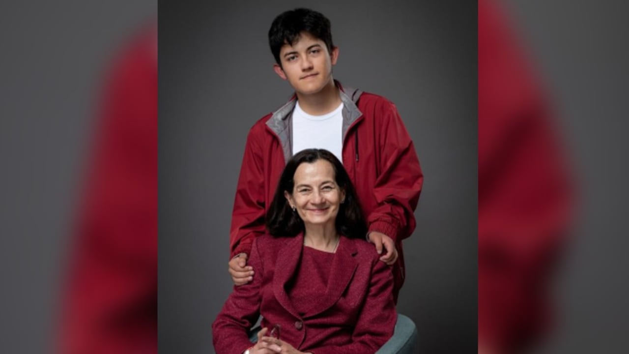 Clara Rojas y su hijo Emmanuel.