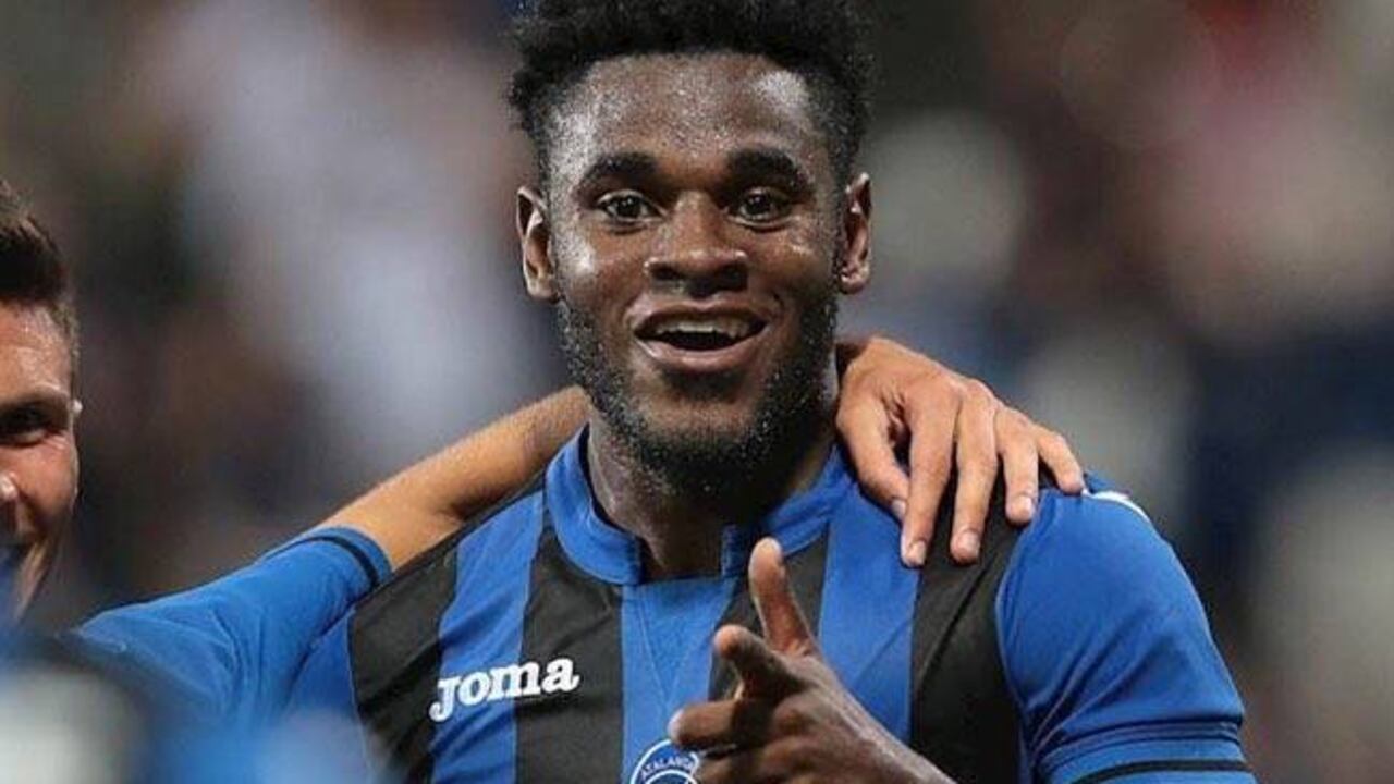 Duván Zapata contribuyó con un gol al empate del Atalanta frente a la Roma