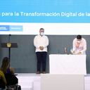 Momento de la firma del crédito del BID para la modernización de la justicia en Colombia.