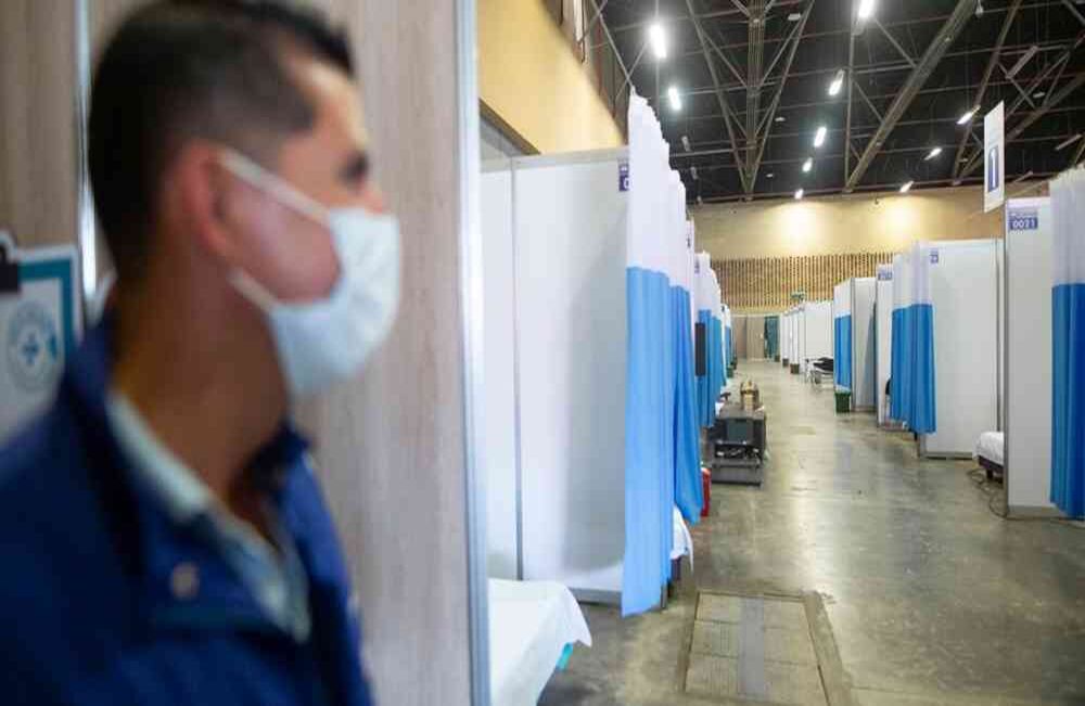Un convenio entre Corferias, el Ministerio de Salud, la Alcaldía de Bogotá y la Gobernación de Cundinamarca prevé la adecuación de los pabellones para atender hasta cinco mil pacientes de coronavirus en la ciudad de Bogotá. Esteban Vega-SEMANA