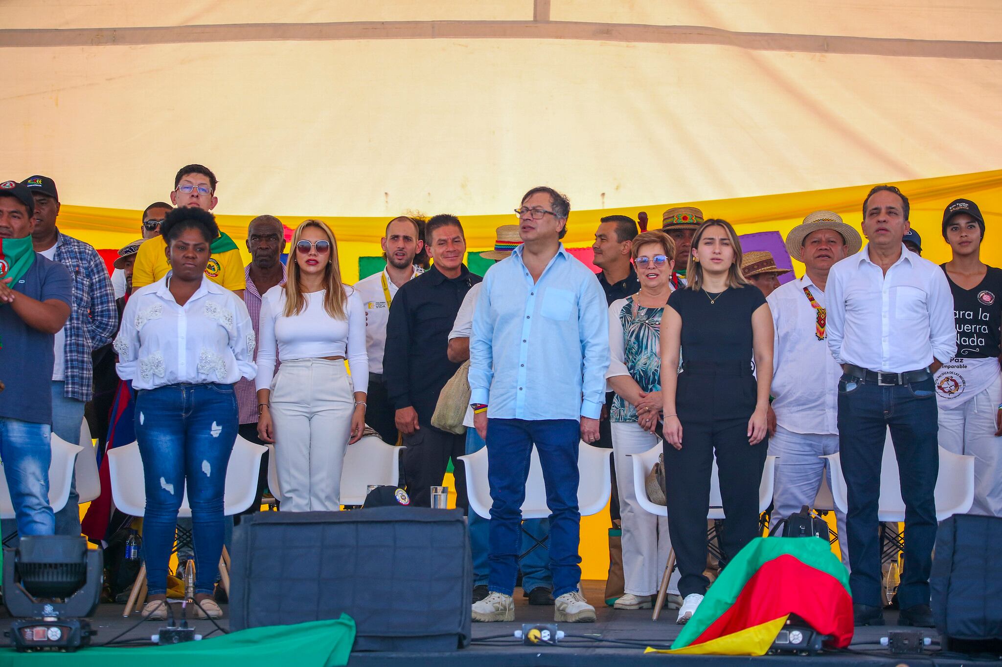 Gustavo Petro planteó una asamblea nacional constituyente desde Puerto Resistencia.