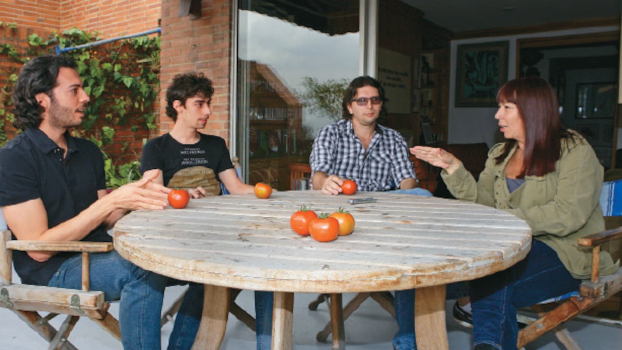 “el miércoles vamos a re gistrar el partido y a comenzar a conseguir las firmas ”