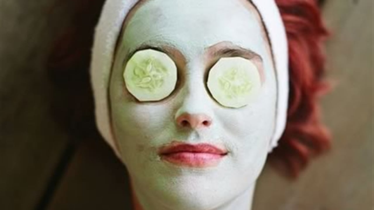 Existen ingredientes naturales con los que se puede promover el colágeno en la piel y su véz regenerar las células.