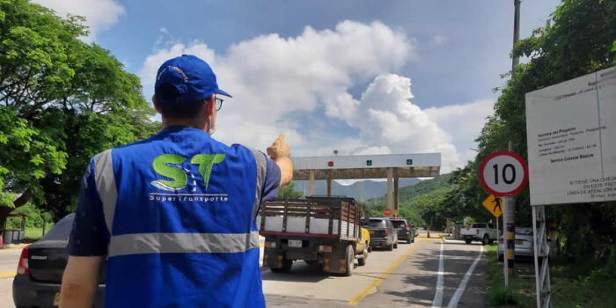 Para la Superintendencia de transporte, el despliegue de acciones de vigilancia y control, son fundamentales 
para el correcto funcionamiento de las relaciones entre generadores, 
transportadores y poseedores, propietarios o tenedores de los vehículos.